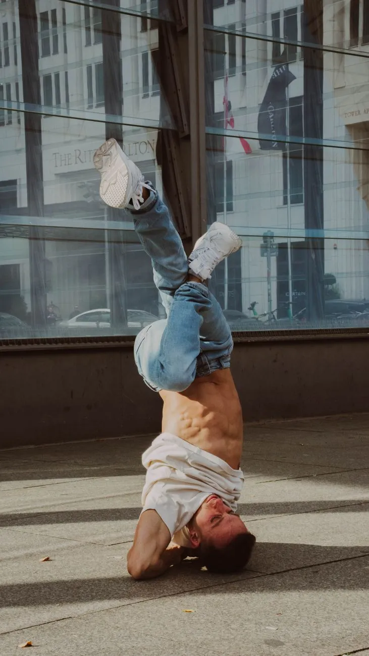 Danse hip-hop et classique : quand deux mondes se rencontrent sans compromis