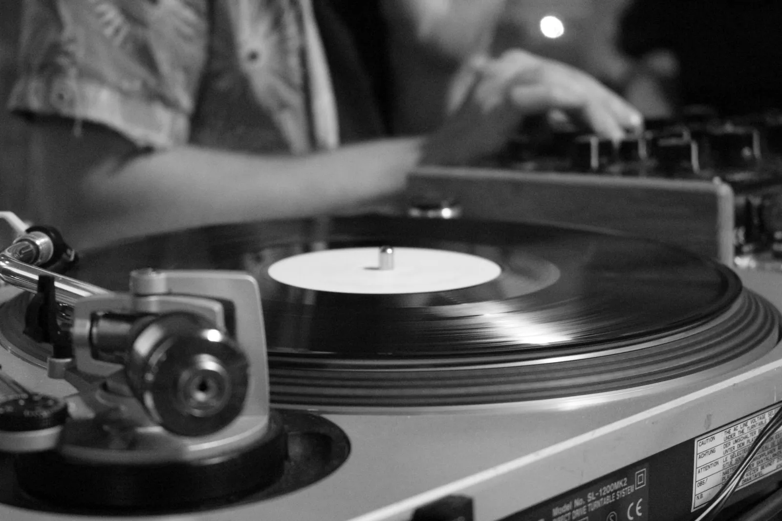 The Sponges : quand Miami réinvente le son disco-funk à la table de mixage